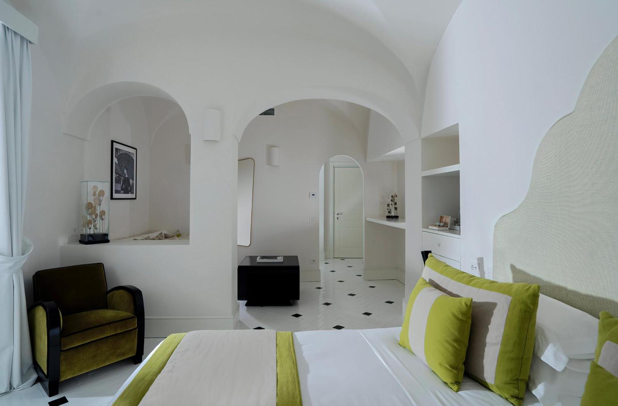 Miramalfi Hotel 5*